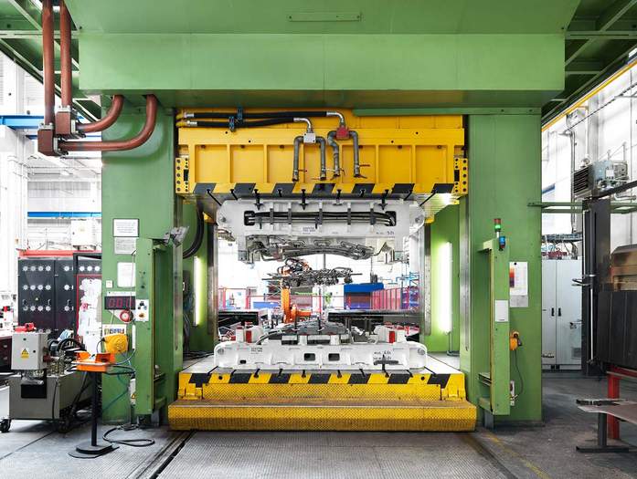 Industriefotografie - Produktionshallen, Maschinen, Lagerhallen