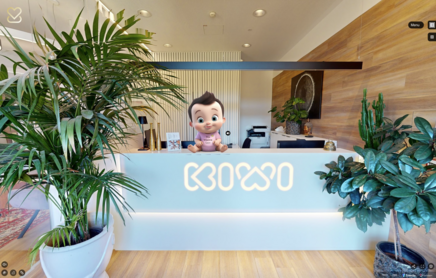 Digitaler Zwilling Kinderwunschklinik Dr.Loimer - Rezeption Virtuelle Darstellung der Kinderwunschklinik Dr.Loimer Rezeption mit animiertem Avatar zur Erklärung der IVF-Behandlung.