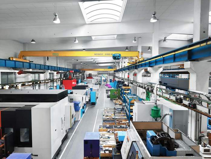 Industriefotografie - Produktionshallen, Maschinen, Lagerhallen